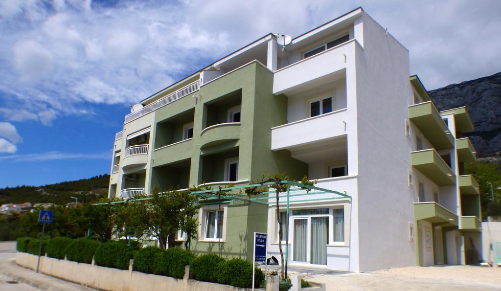 Apartments Hermes Tučepi Екстериор снимка