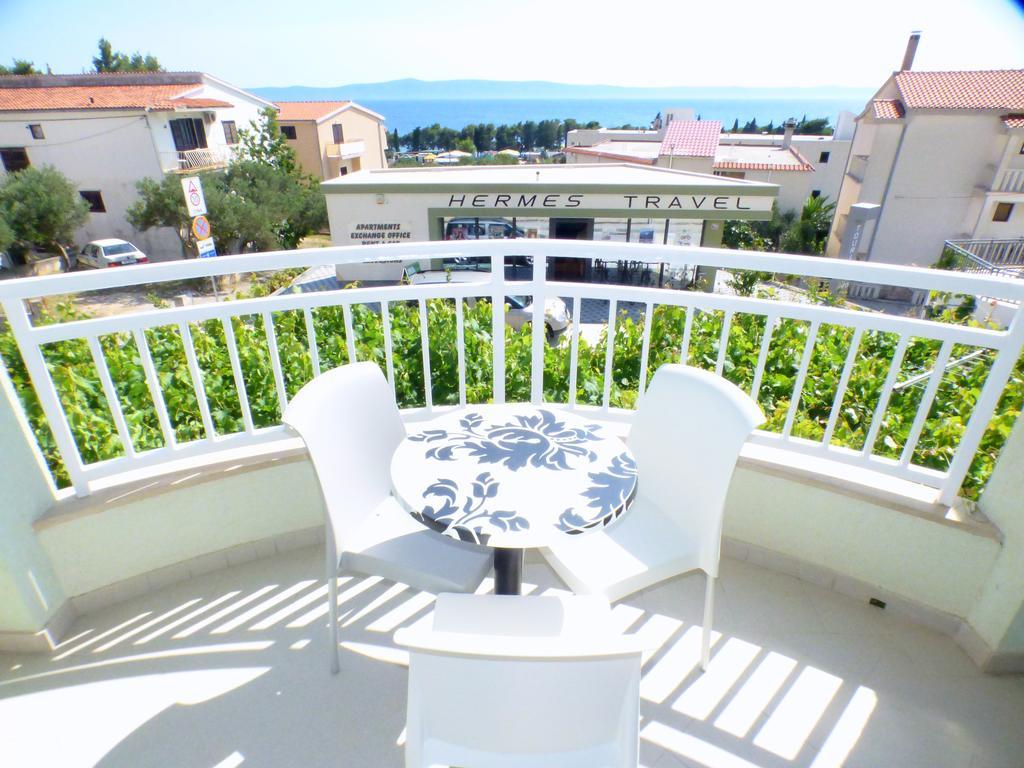 Apartments Hermes Tučepi Екстериор снимка