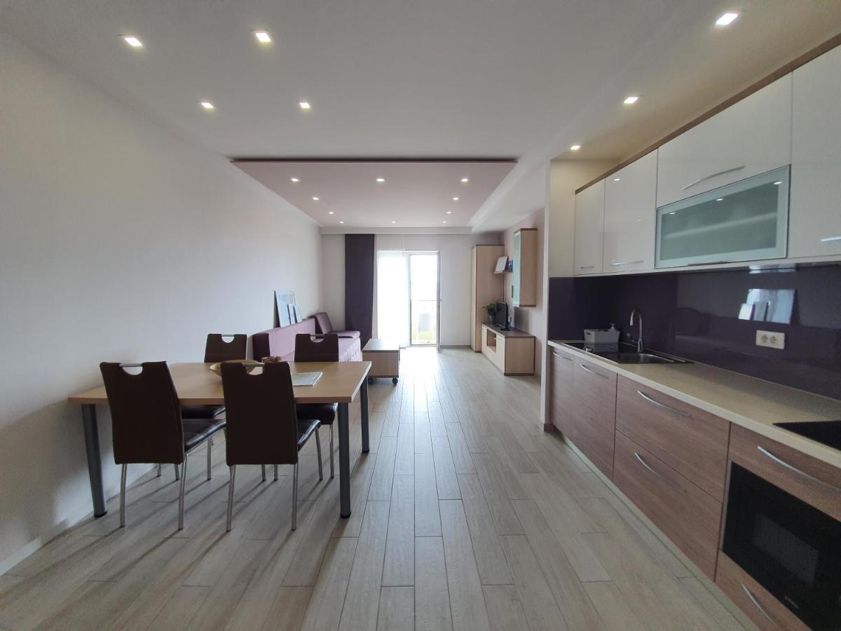 Apartments Hermes Tučepi Екстериор снимка